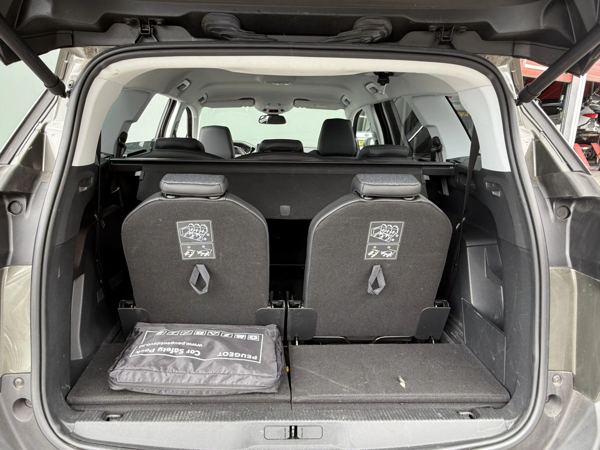 Hoofdafbeelding Peugeot 5008