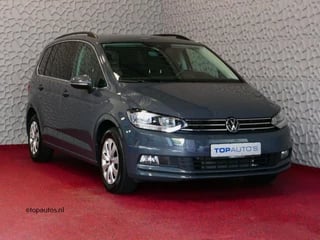 Volkswagen Touran 1.5 TSI 150PK NIEUWE AUTO! 7P CARPLAY NAVI VIR.COCKPIT DODE.HOEK DET. STOELVERW 7P 7PERS 07/2023 70 BIJNA NIEUWE VOLKSWAGEN'S UIT VOORRAAD LEVERBAAR