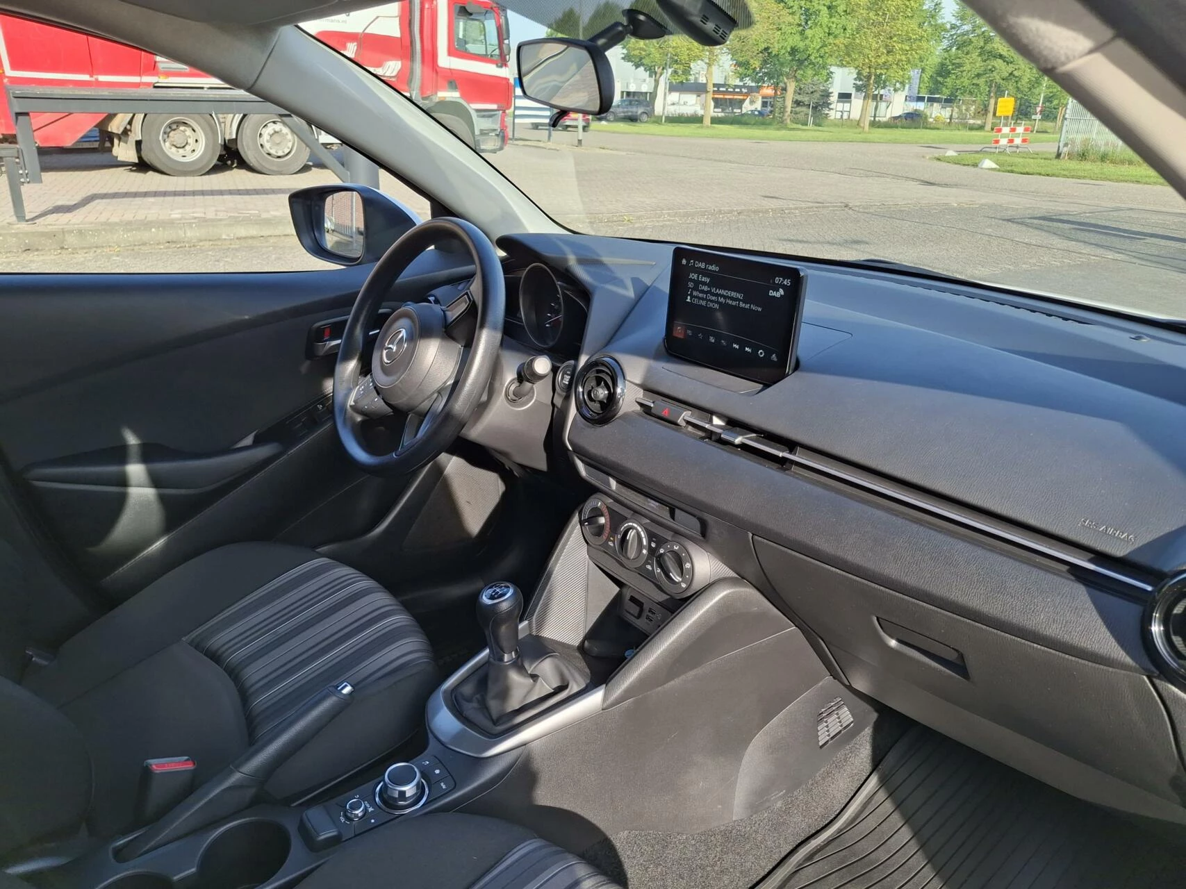 Hoofdafbeelding Mazda 2