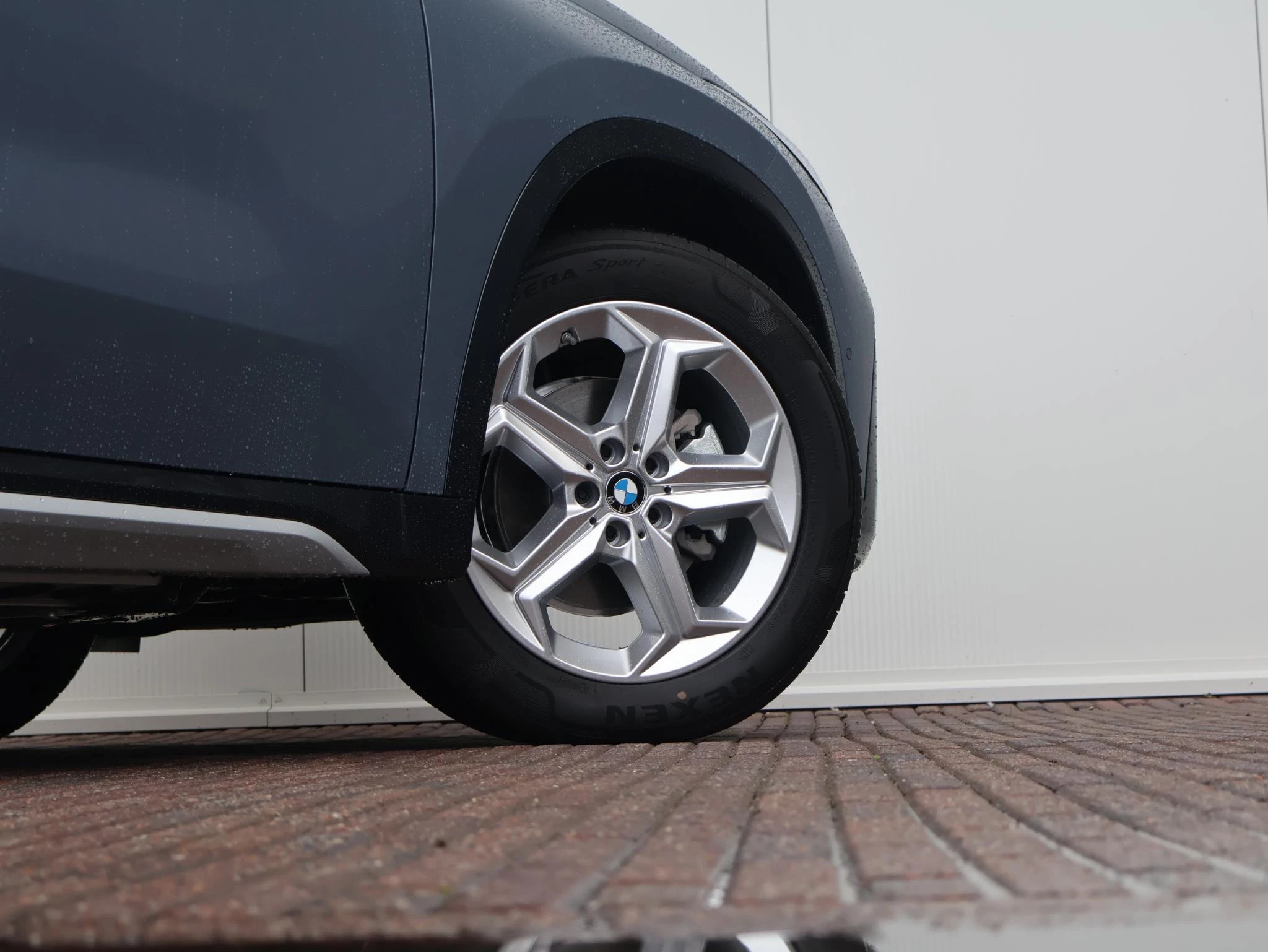 Hoofdafbeelding BMW iX1