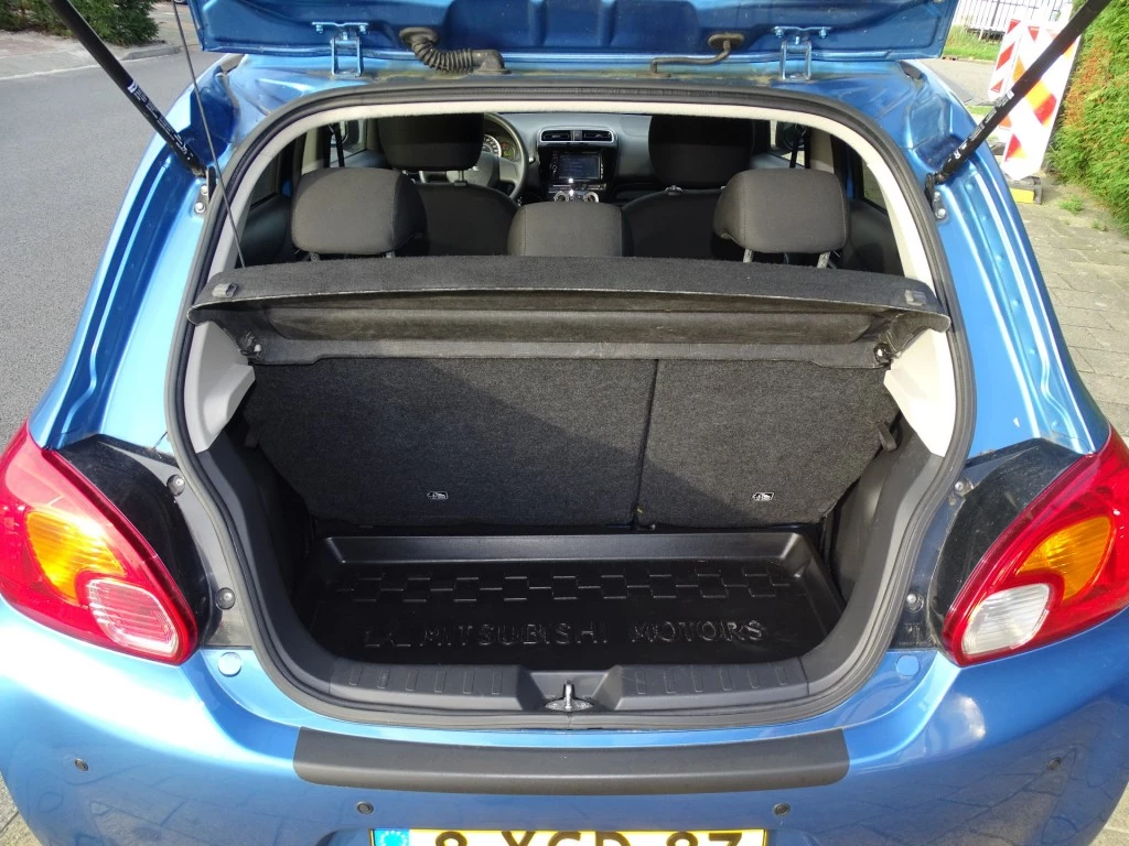 Hoofdafbeelding Mitsubishi Space Star