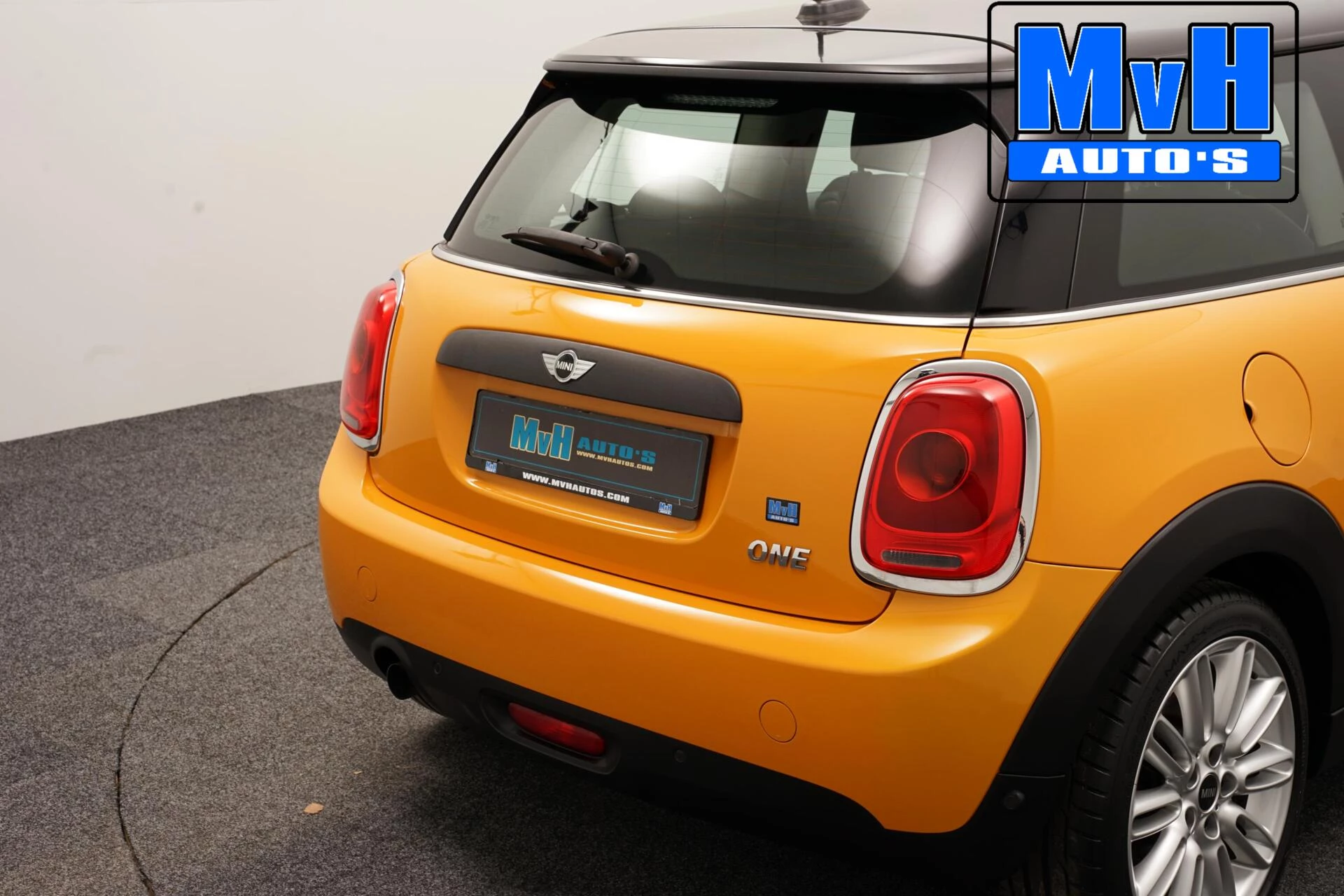 Hoofdafbeelding MINI One