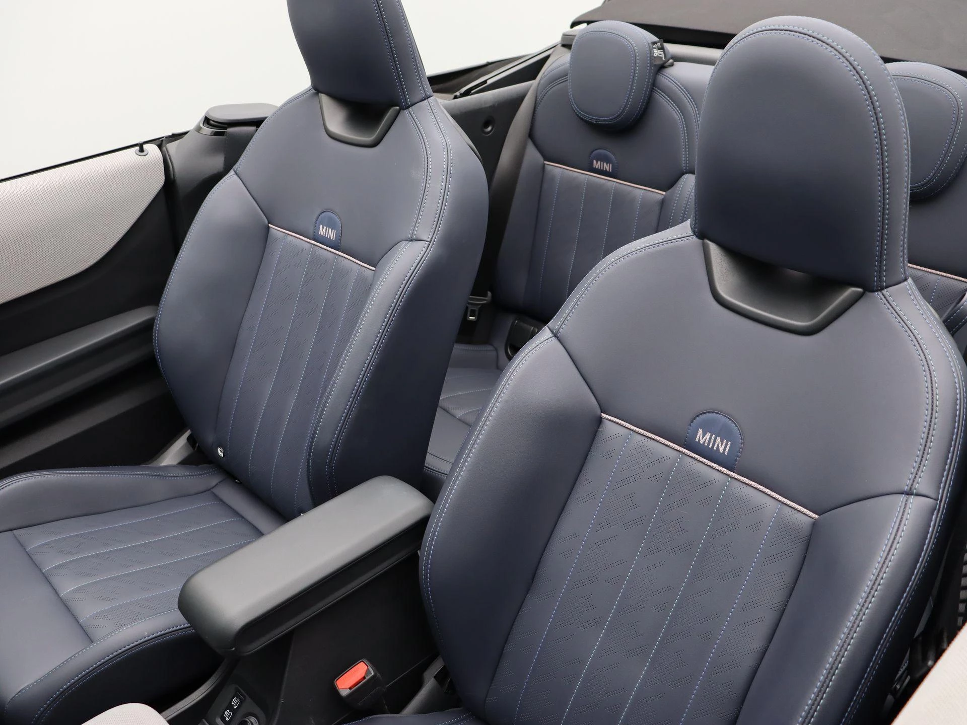 Hoofdafbeelding MINI Cooper Cabrio