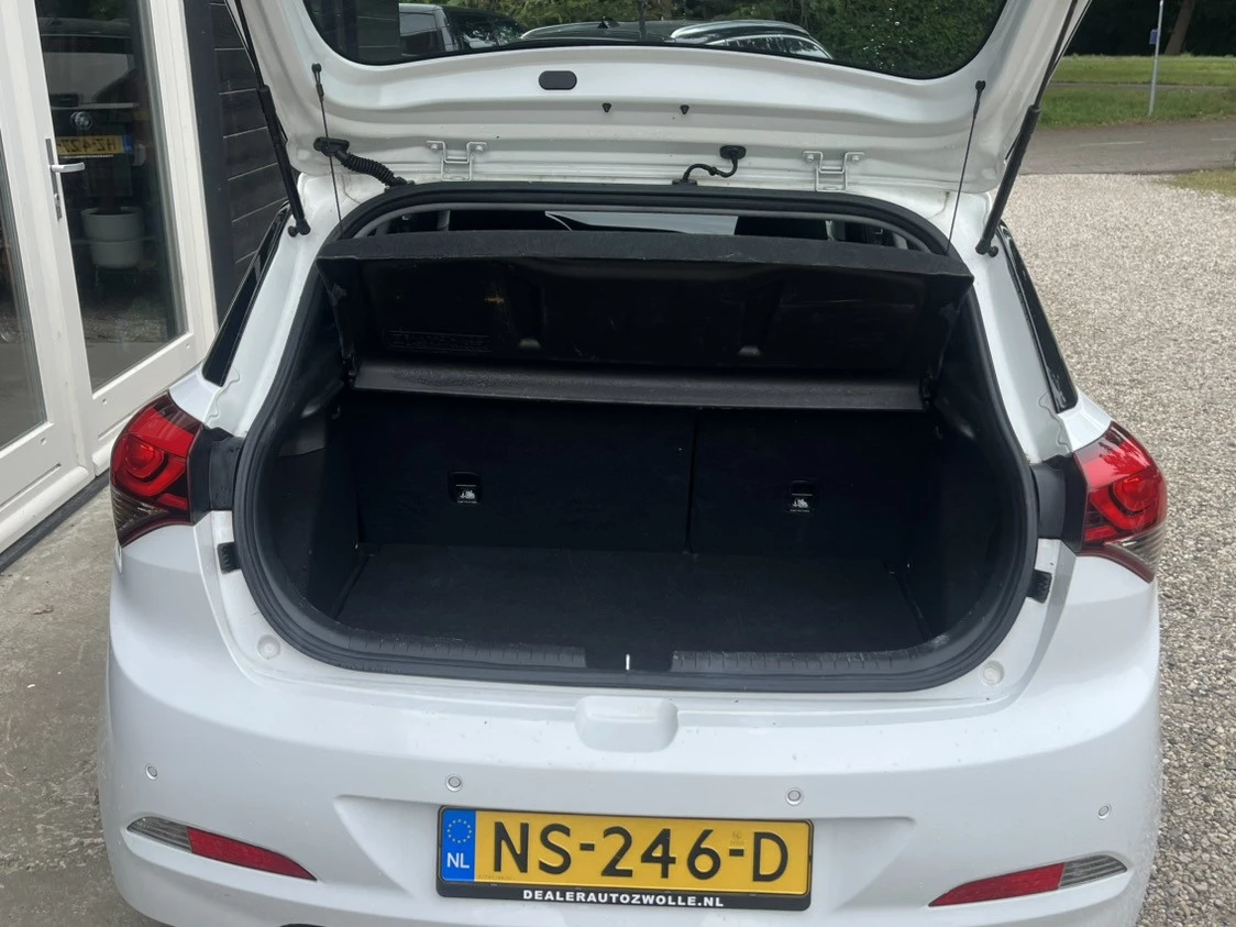 Hoofdafbeelding Hyundai i20