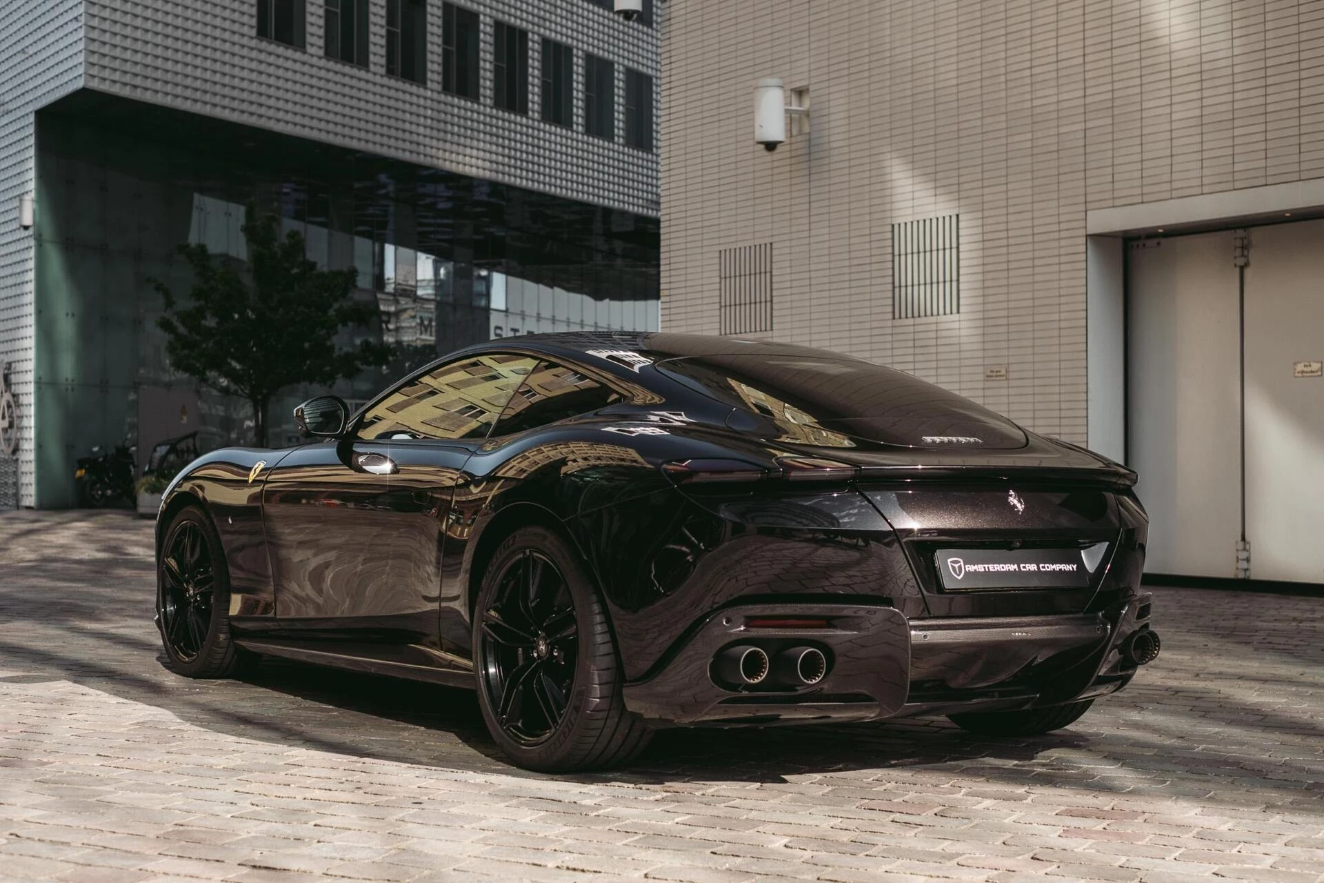 Hoofdafbeelding Ferrari Roma