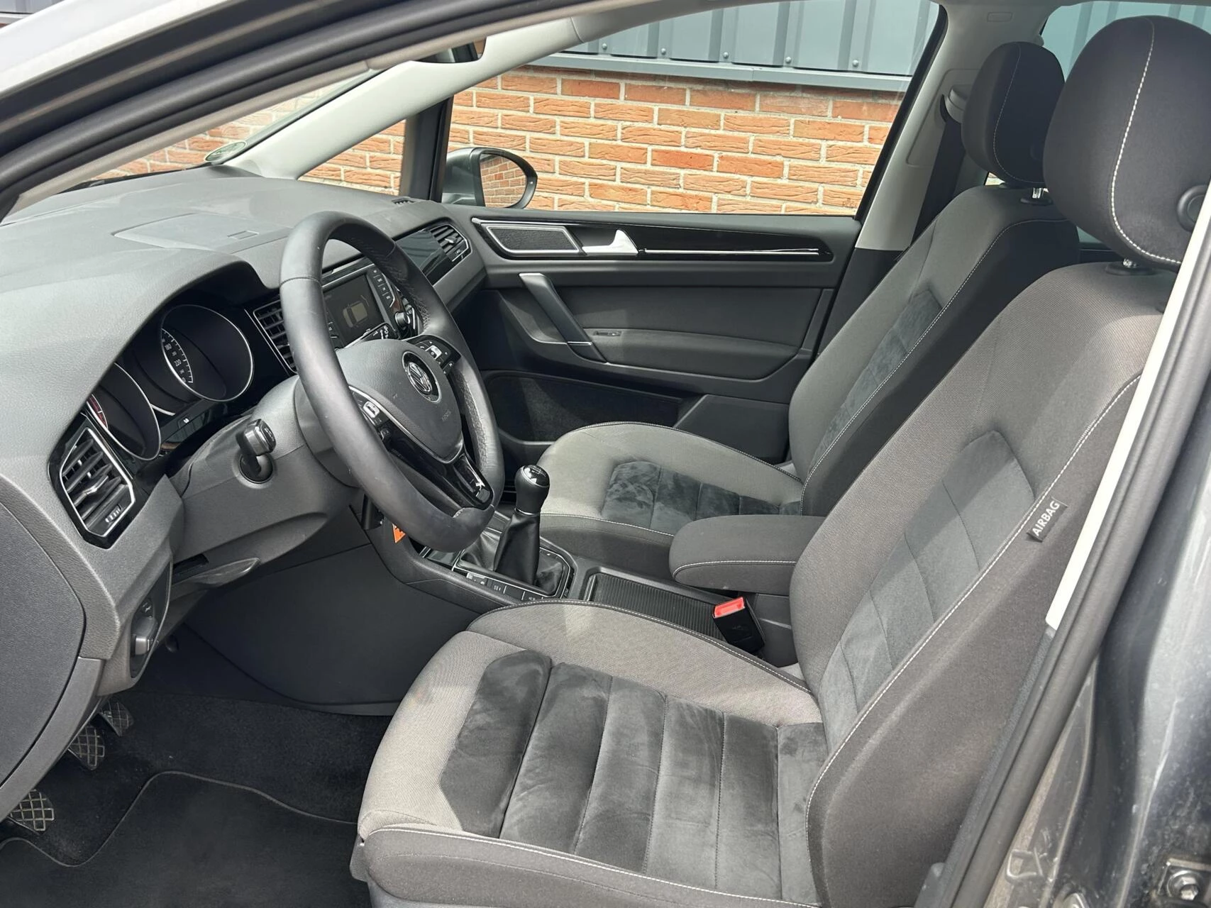Hoofdafbeelding Volkswagen Golf Sportsvan