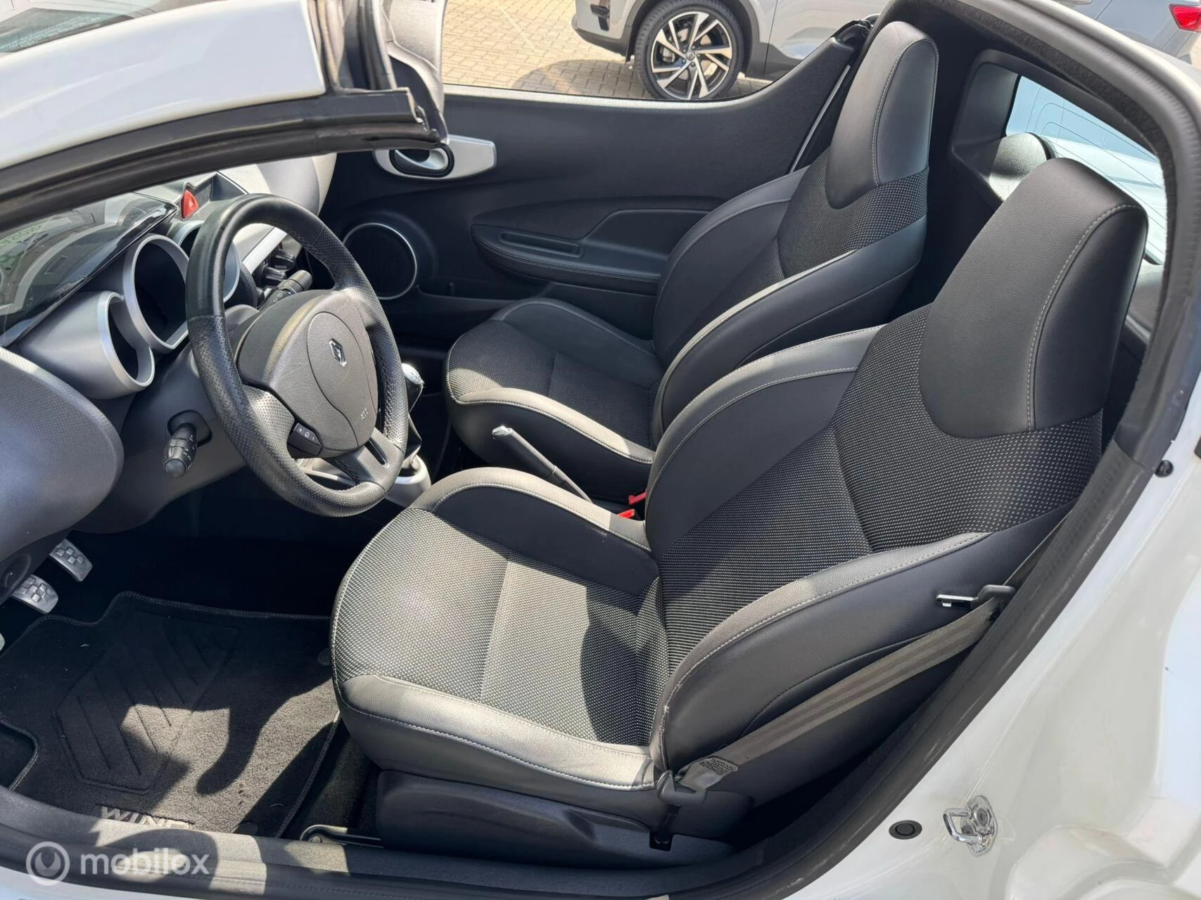 Hoofdafbeelding Renault Wind