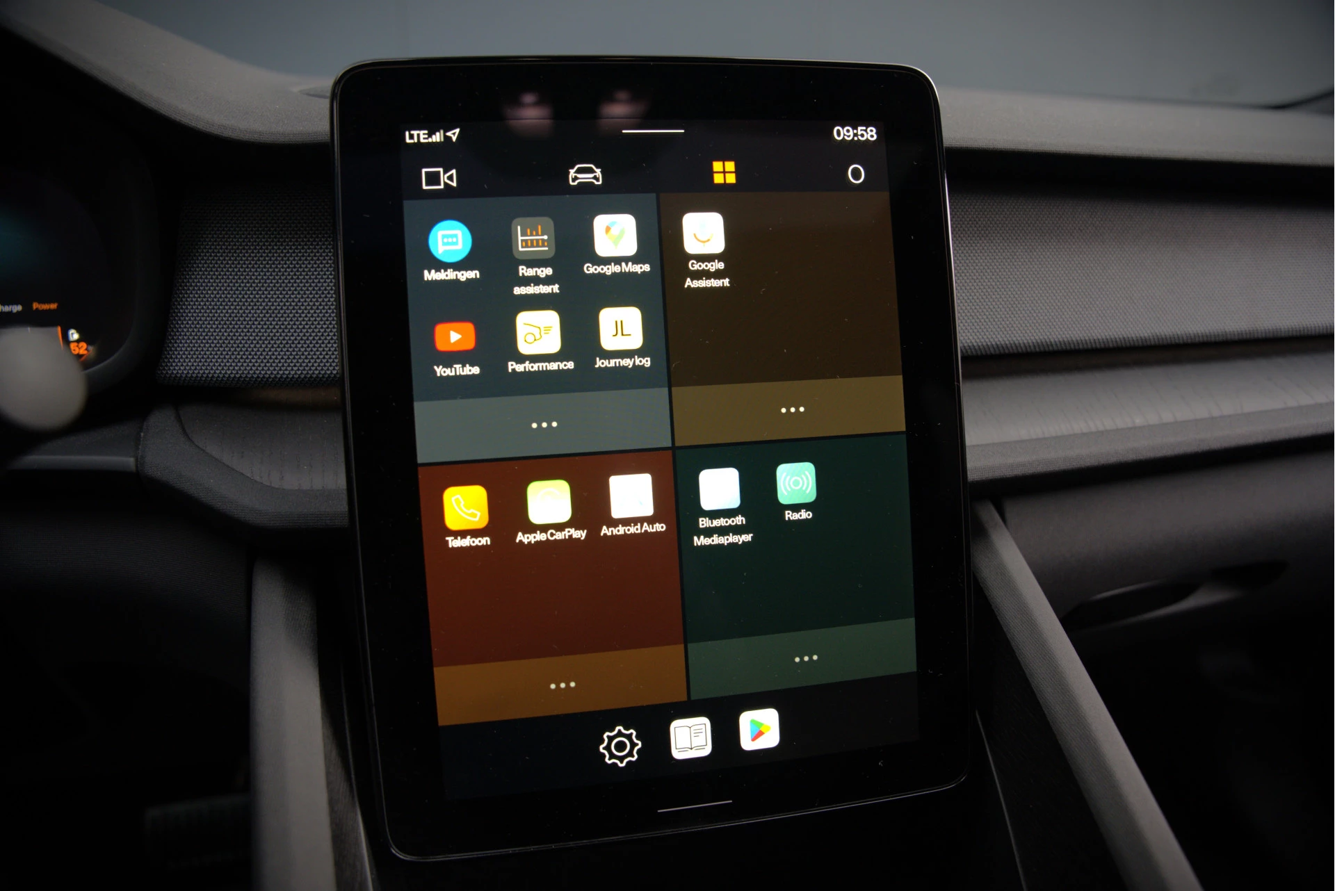 Hoofdafbeelding Polestar 2