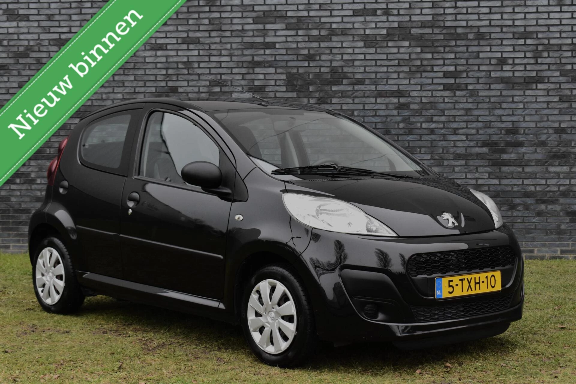 Hoofdafbeelding Peugeot 107