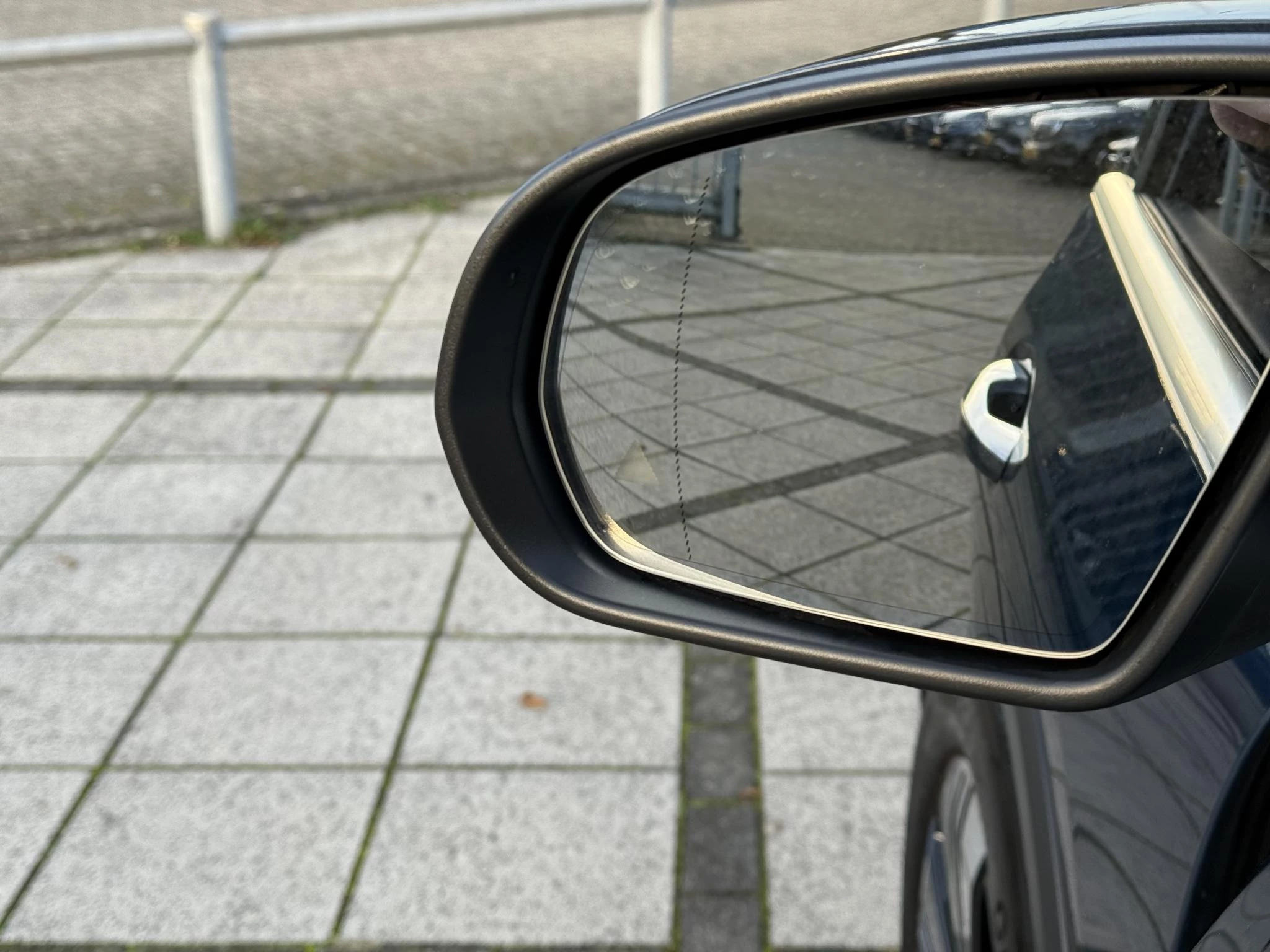 Hoofdafbeelding Mercedes-Benz EQA