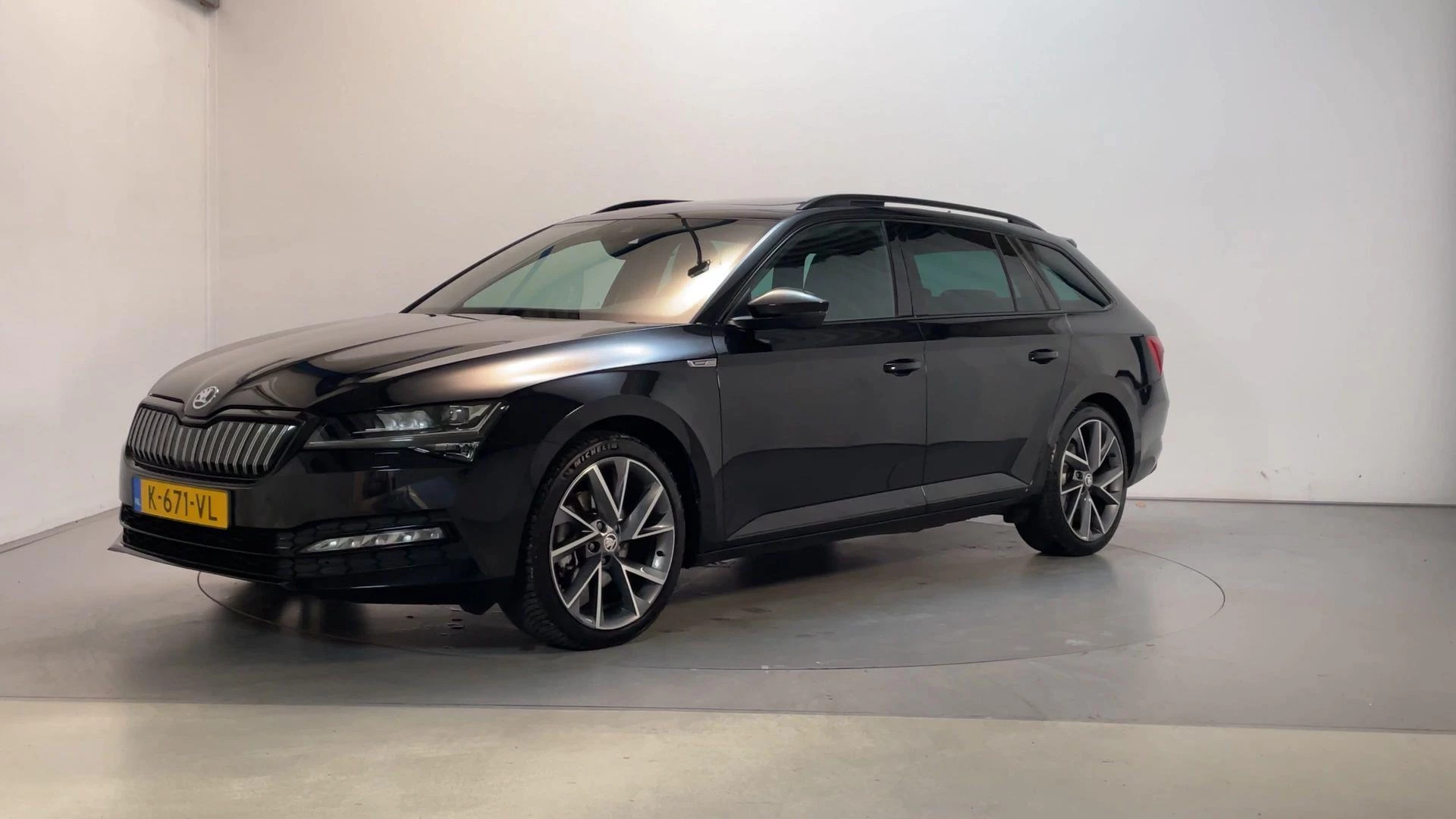 Hoofdafbeelding Škoda Superb