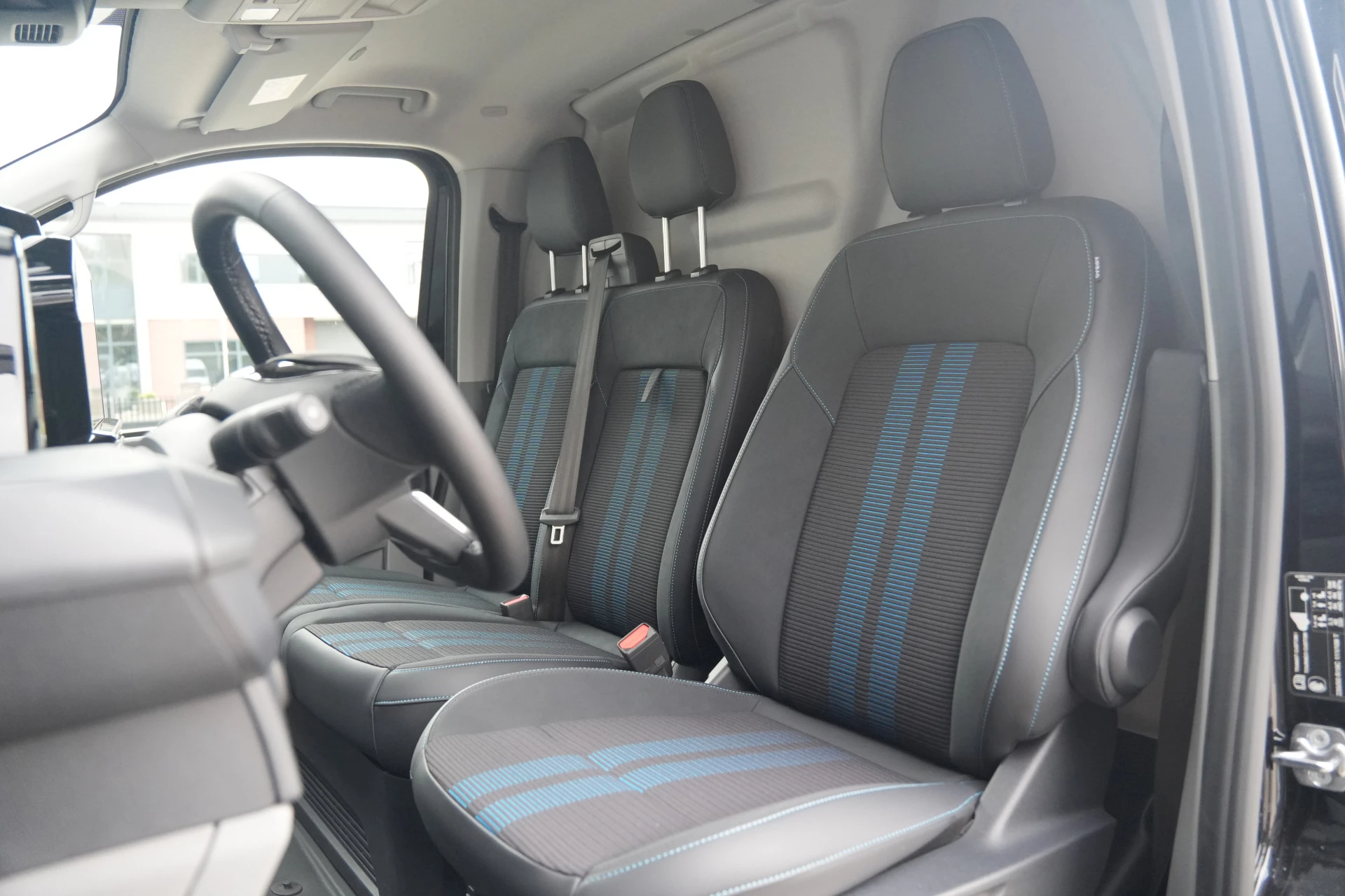 Hoofdafbeelding Ford E-Transit Custom