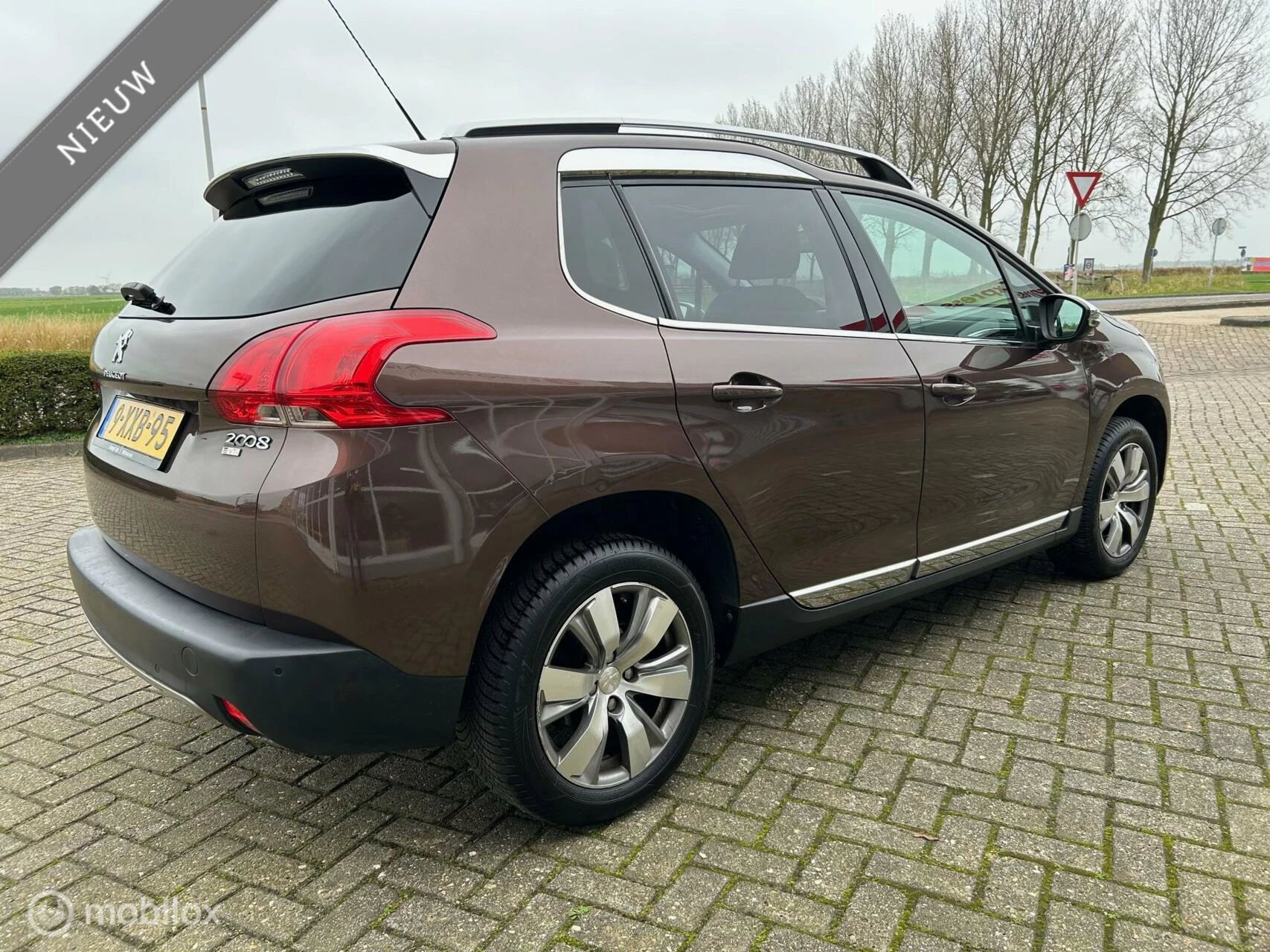 Hoofdafbeelding Peugeot 2008