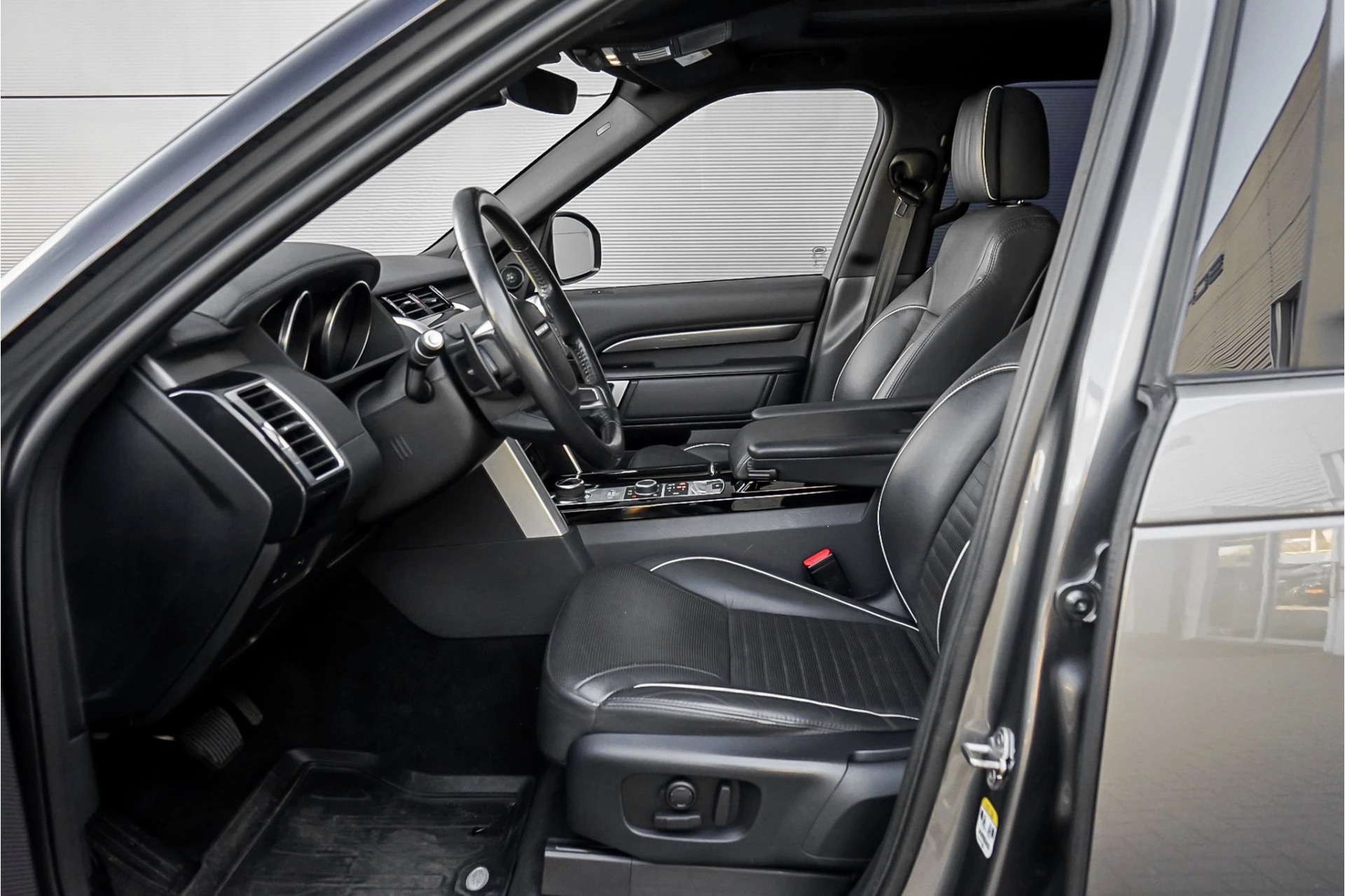 Hoofdafbeelding Land Rover Discovery