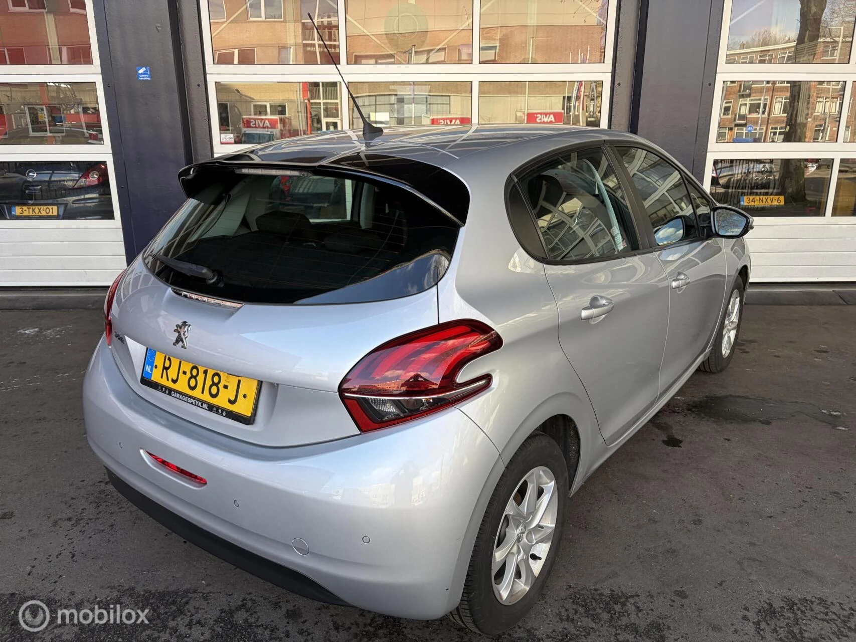 Hoofdafbeelding Peugeot 208