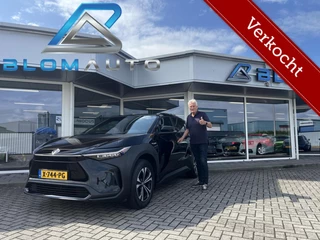 Toyota bZ4X Dynamic 71 kWh SUPER COMPLEET! TREKHAAK+ACC+LED