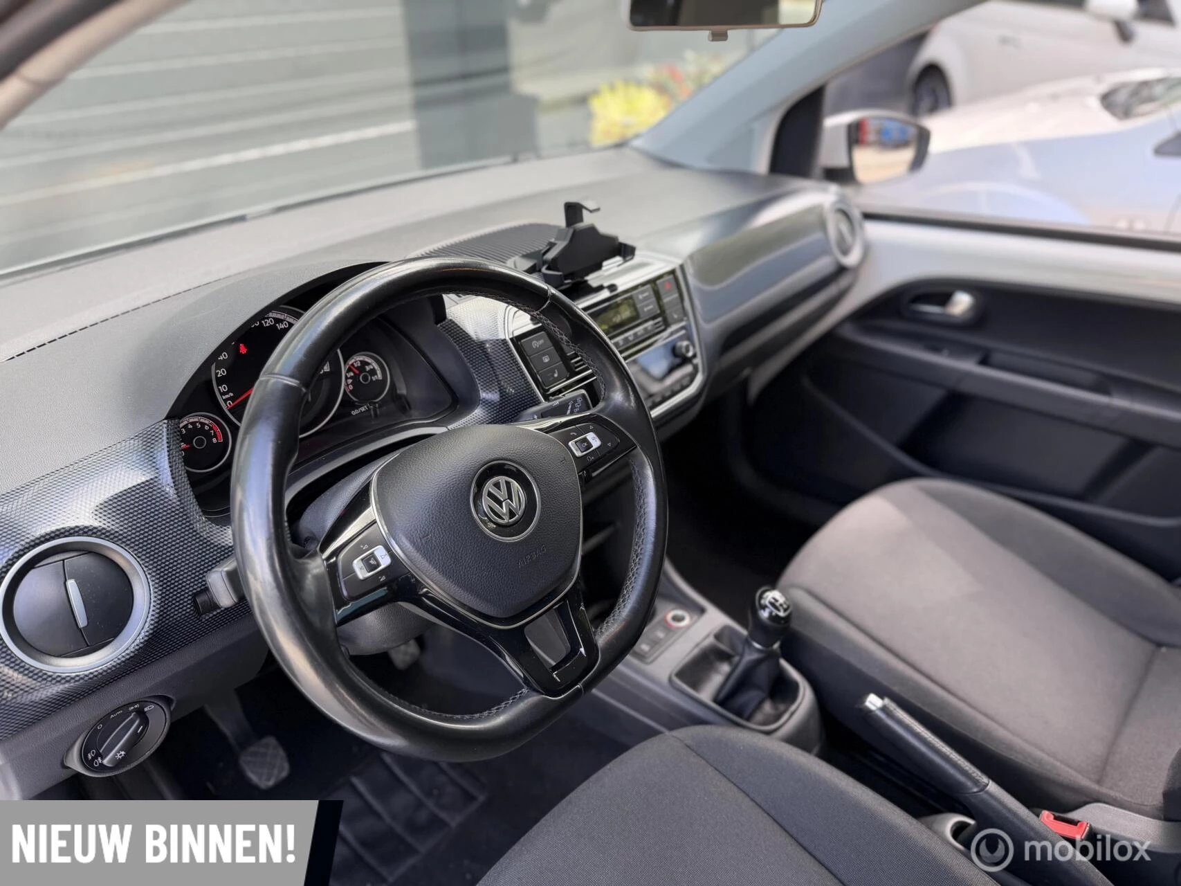 Hoofdafbeelding Volkswagen up!
