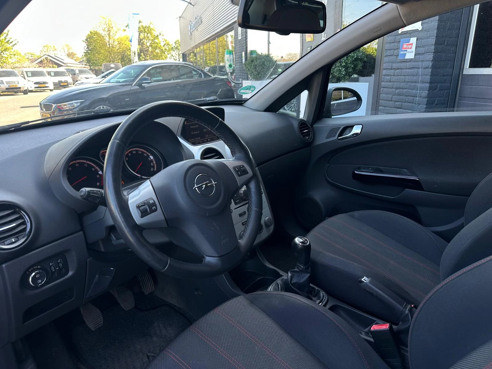 Hoofdafbeelding Opel Corsa