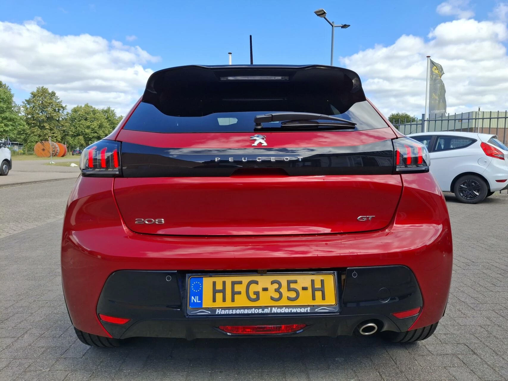 Hoofdafbeelding Peugeot 208