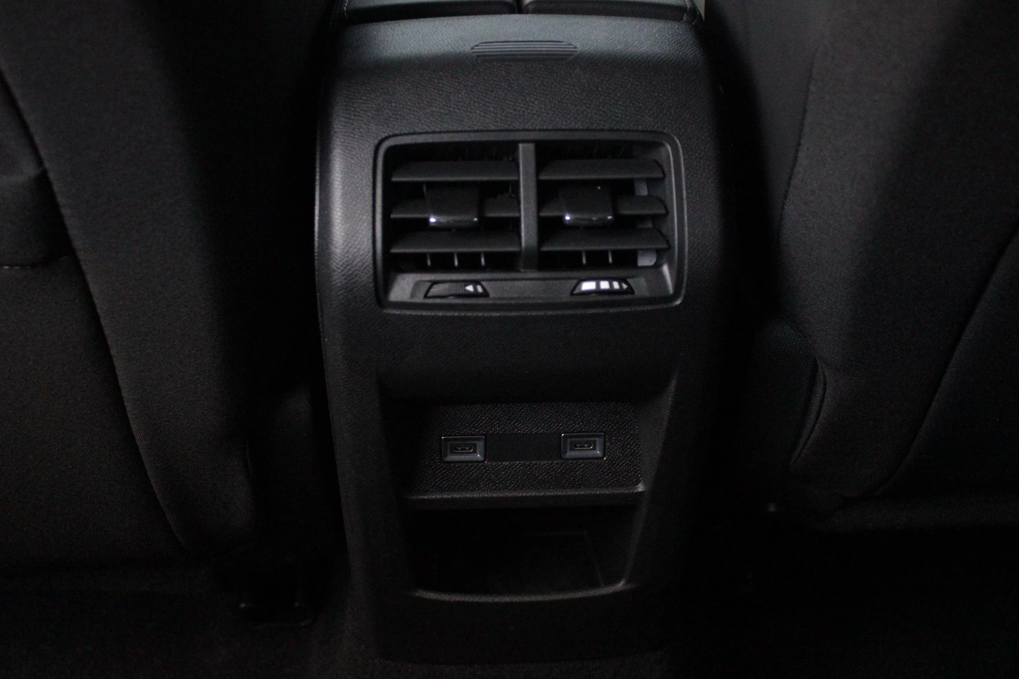 Hoofdafbeelding Peugeot 408