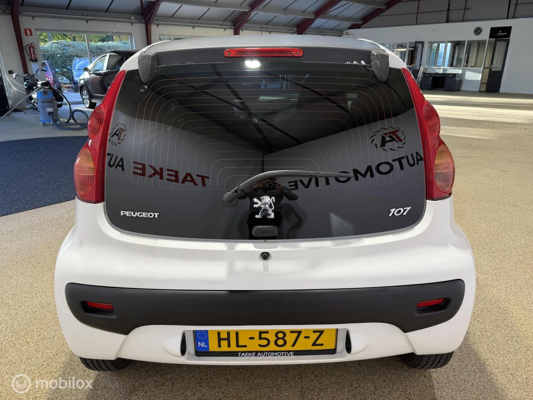 Hoofdafbeelding Peugeot 107