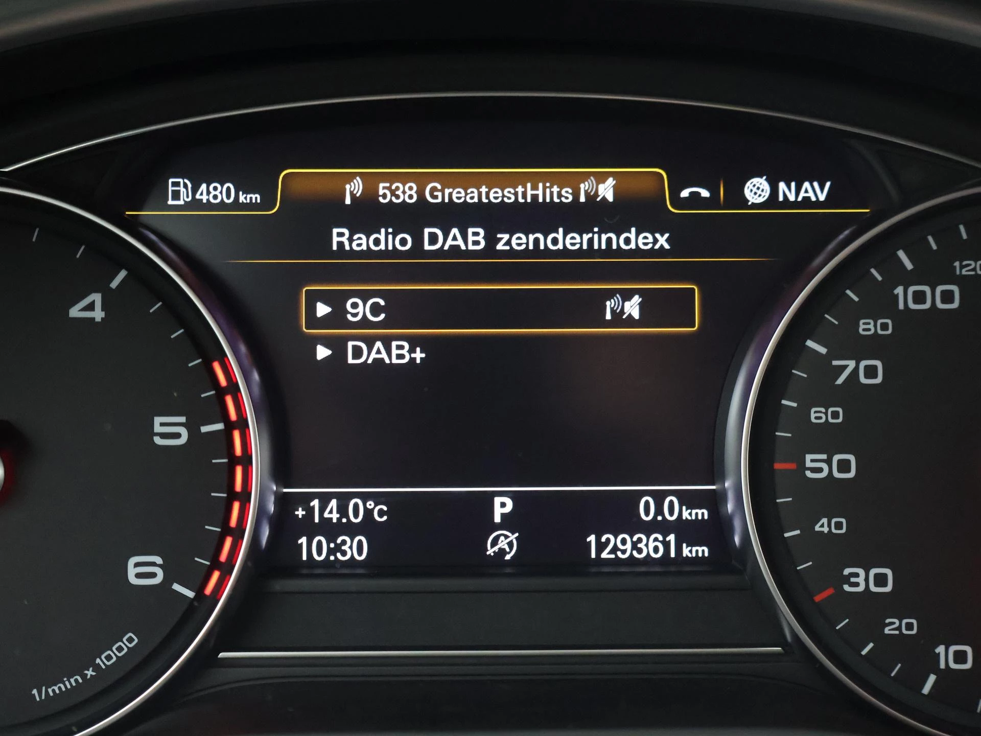 Hoofdafbeelding Audi A8