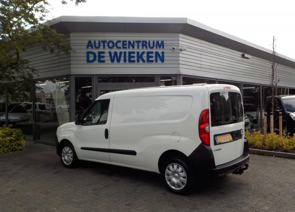 Hoofdafbeelding Opel Combo