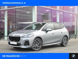 BMW 2 Serie Active Tourer 225e xDrive High Executive M Sport Automaat / Panoramadak / Trekhaak / Sportstoelen / Stoelverwarming / Adaptieve LED / Harman Kardon / Head-Up / Parking Assistant Plus