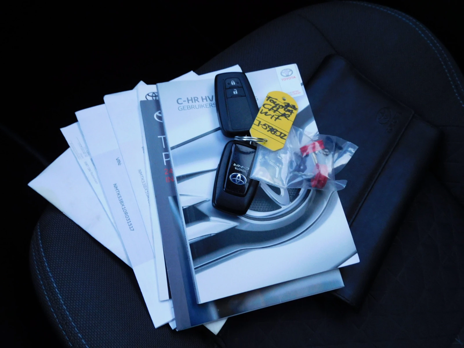 Hoofdafbeelding Toyota C-HR