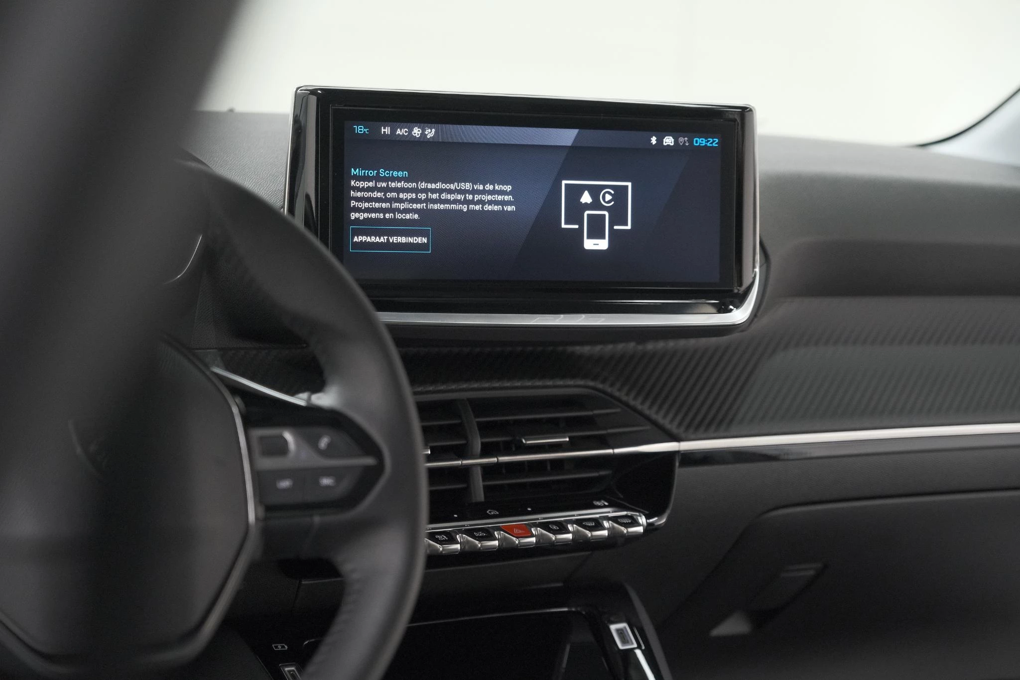Hoofdafbeelding Peugeot e-208
