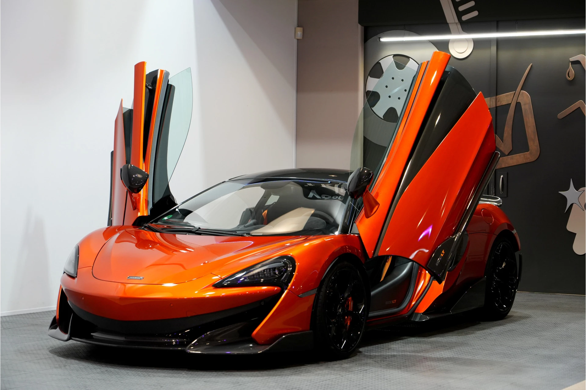 Hoofdafbeelding McLaren 600LT