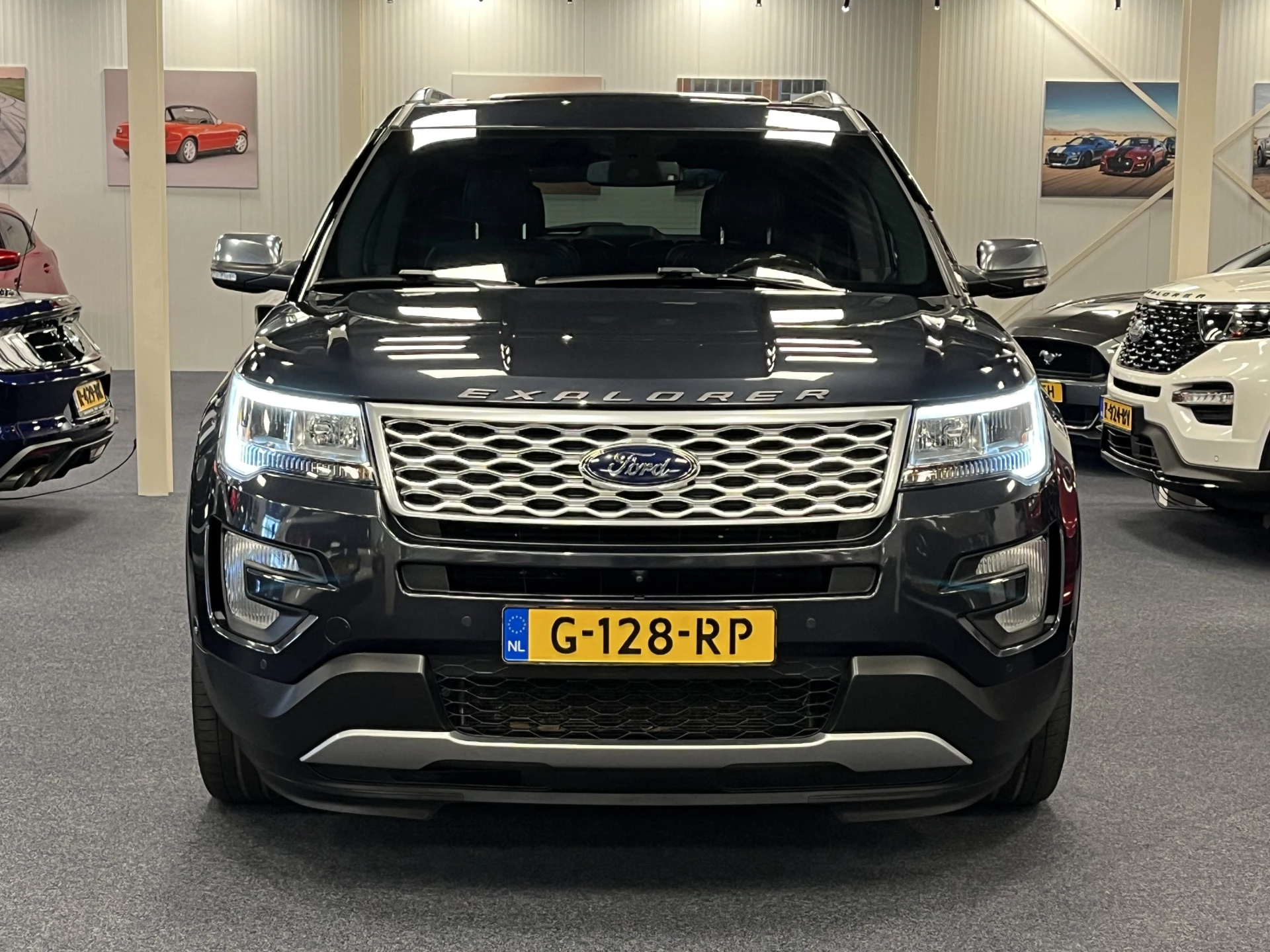 Hoofdafbeelding Ford Explorer