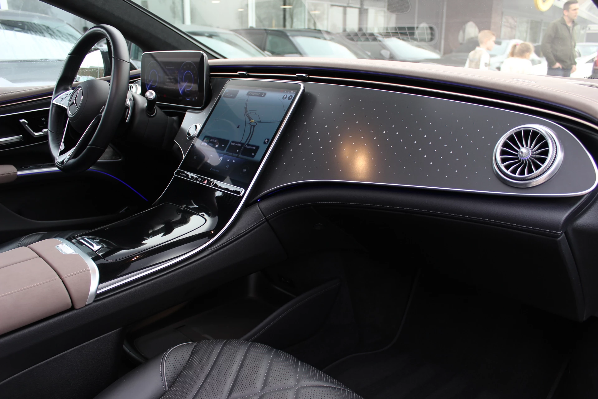 Hoofdafbeelding Mercedes-Benz EQS