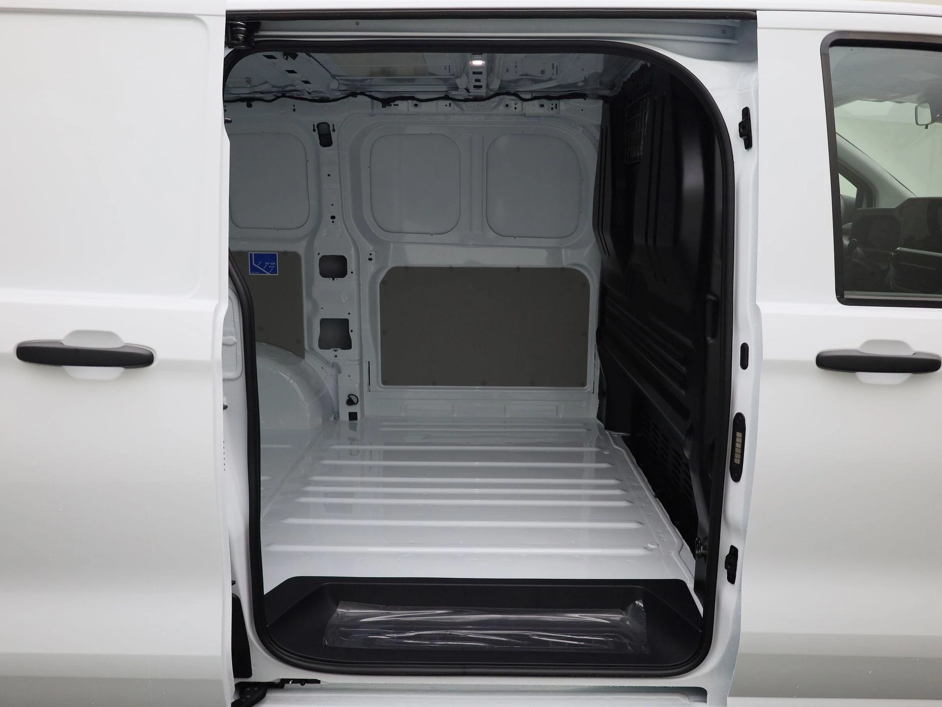 Hoofdafbeelding Volkswagen e-Transporter