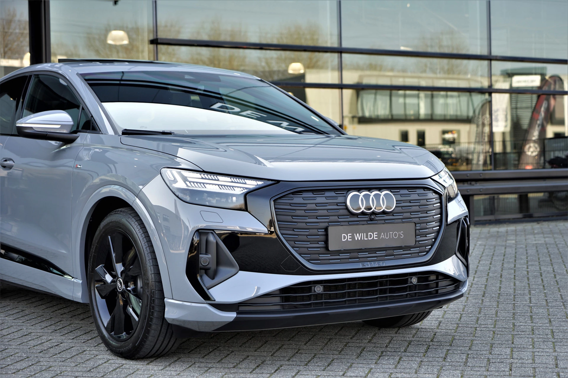 Hoofdafbeelding Audi Q4 Sportback e-tron