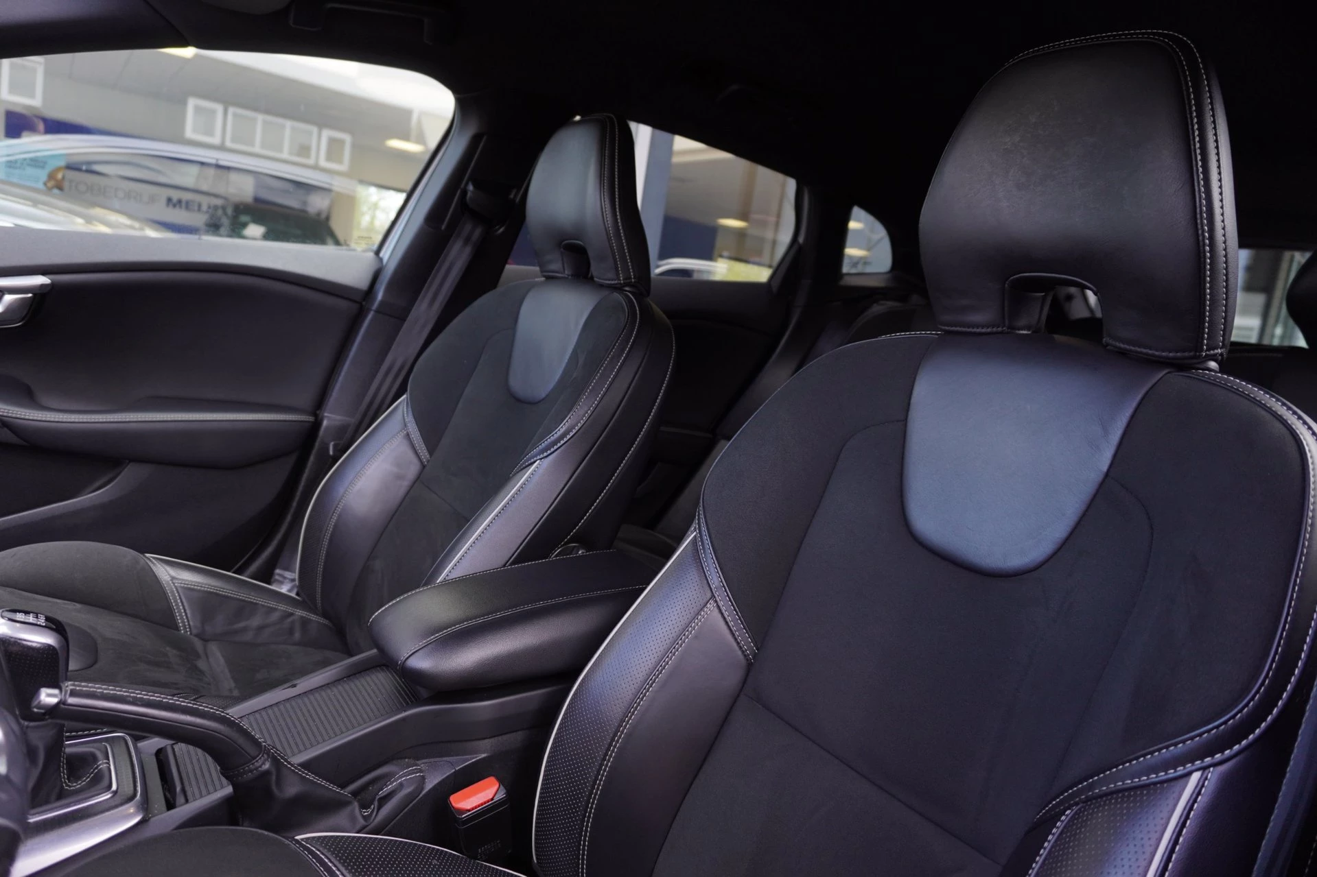 Hoofdafbeelding Volvo V40