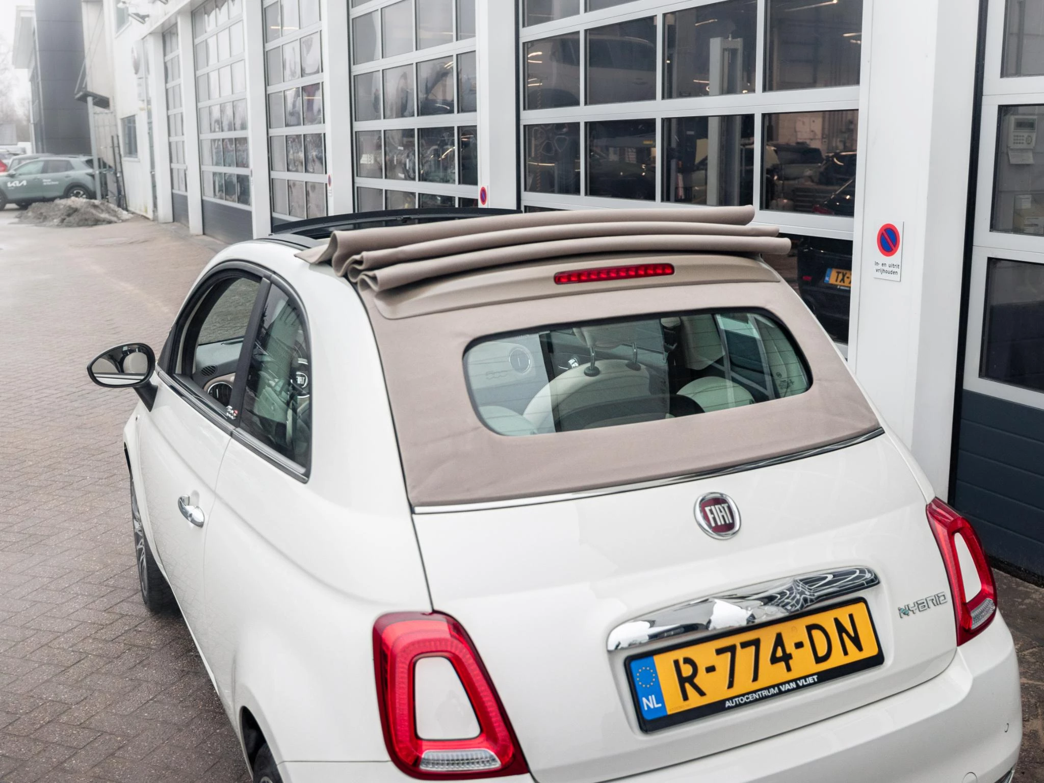 Hoofdafbeelding Fiat 500C