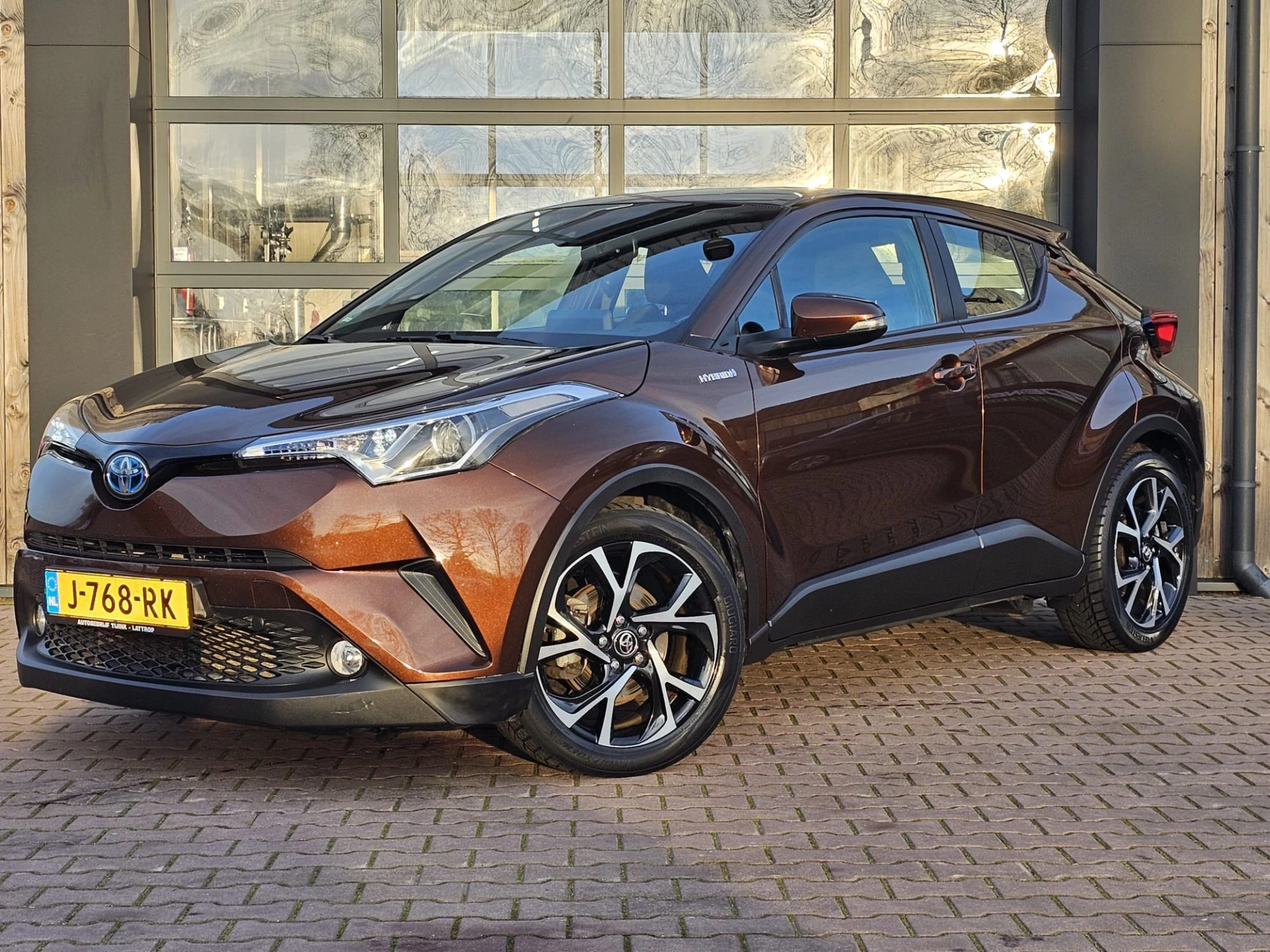 Hoofdafbeelding Toyota C-HR