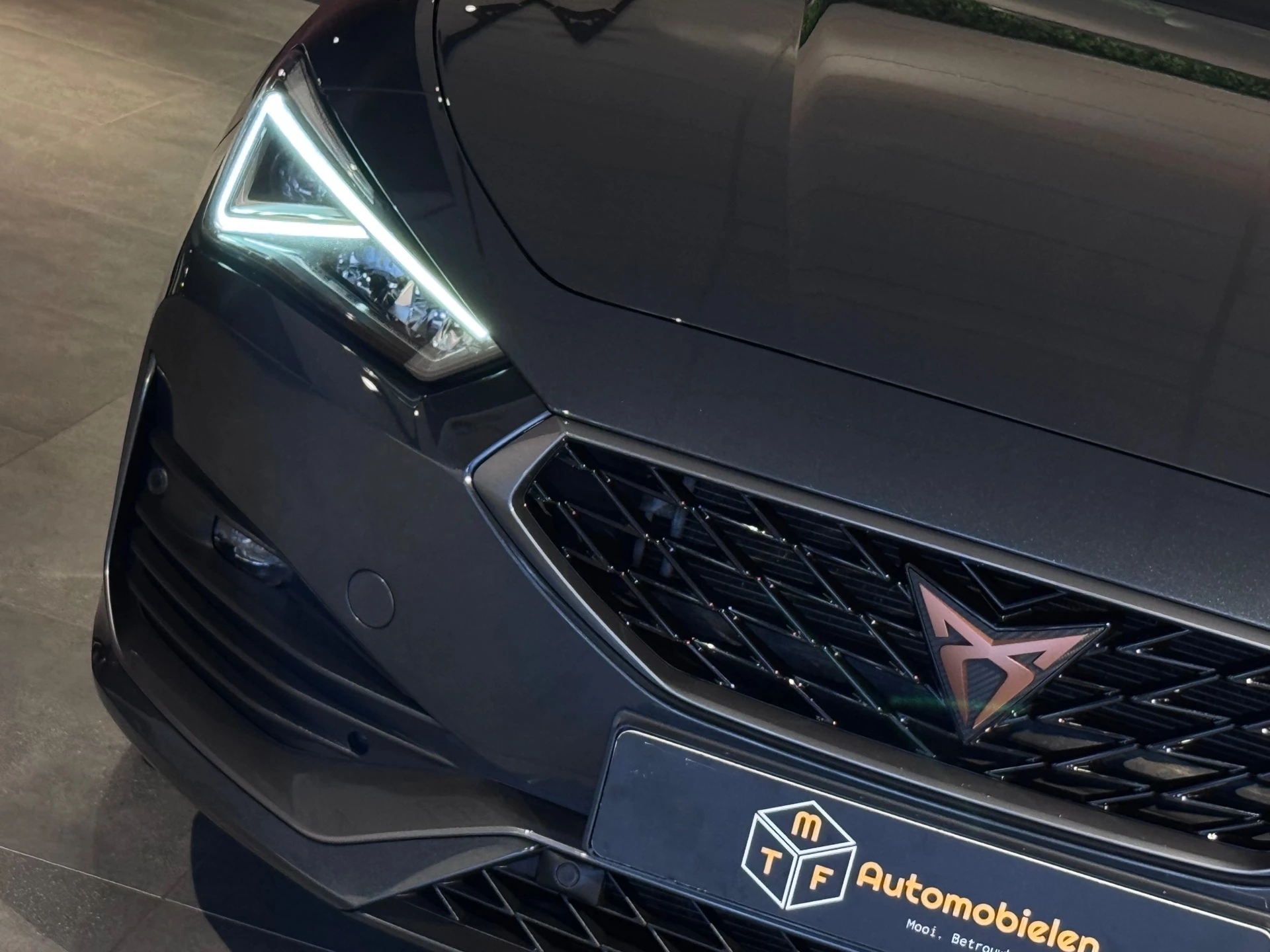 Hoofdafbeelding CUPRA Leon Sportstourer