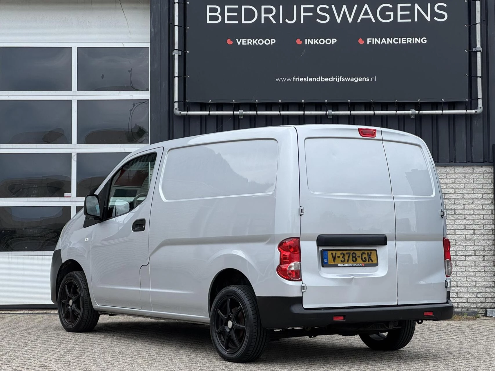 Hoofdafbeelding Nissan NV200