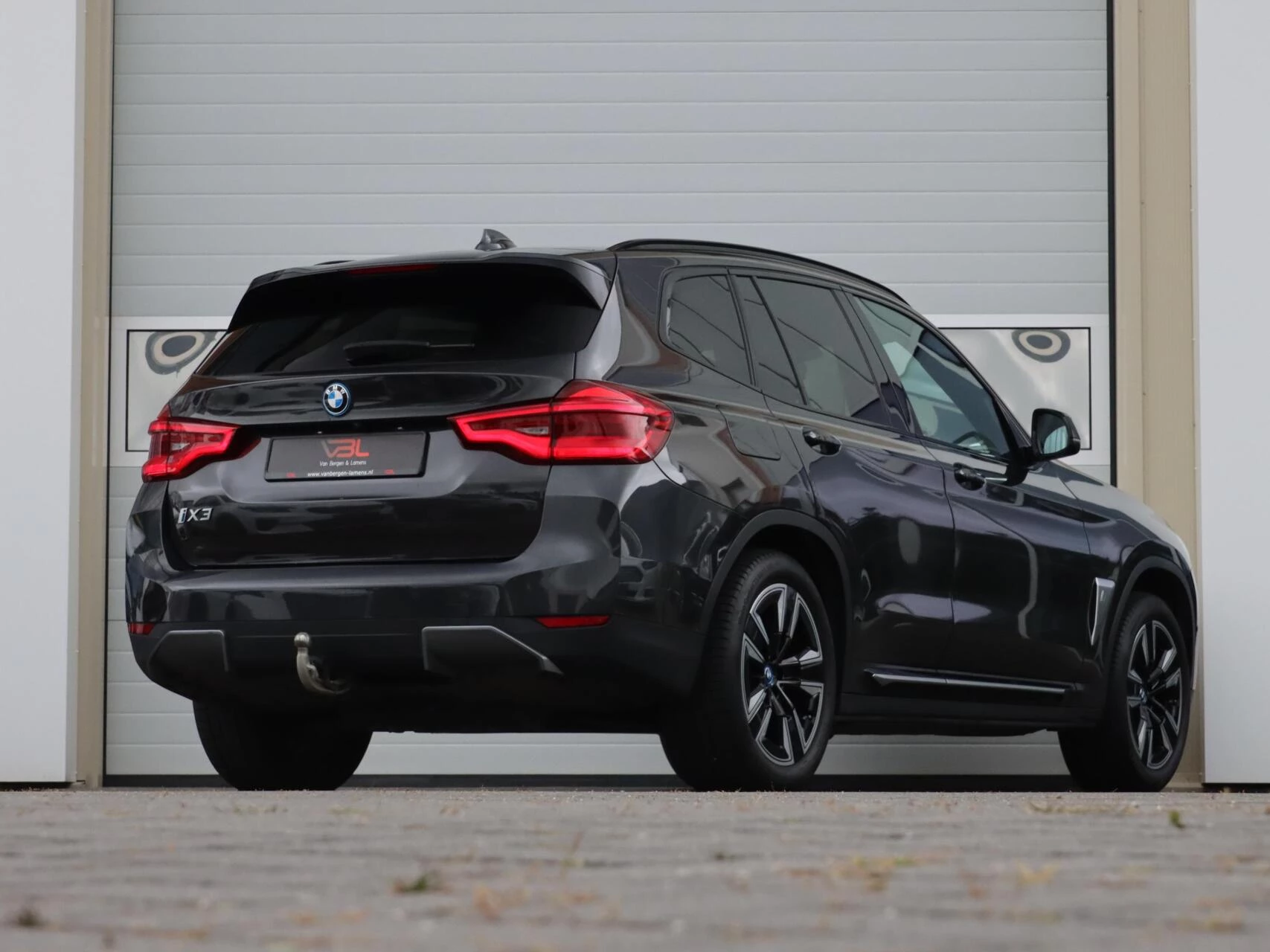 Hoofdafbeelding BMW iX3