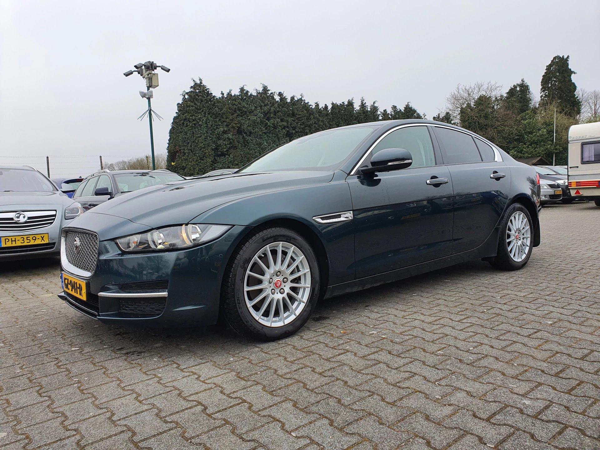 Hoofdafbeelding Jaguar XE