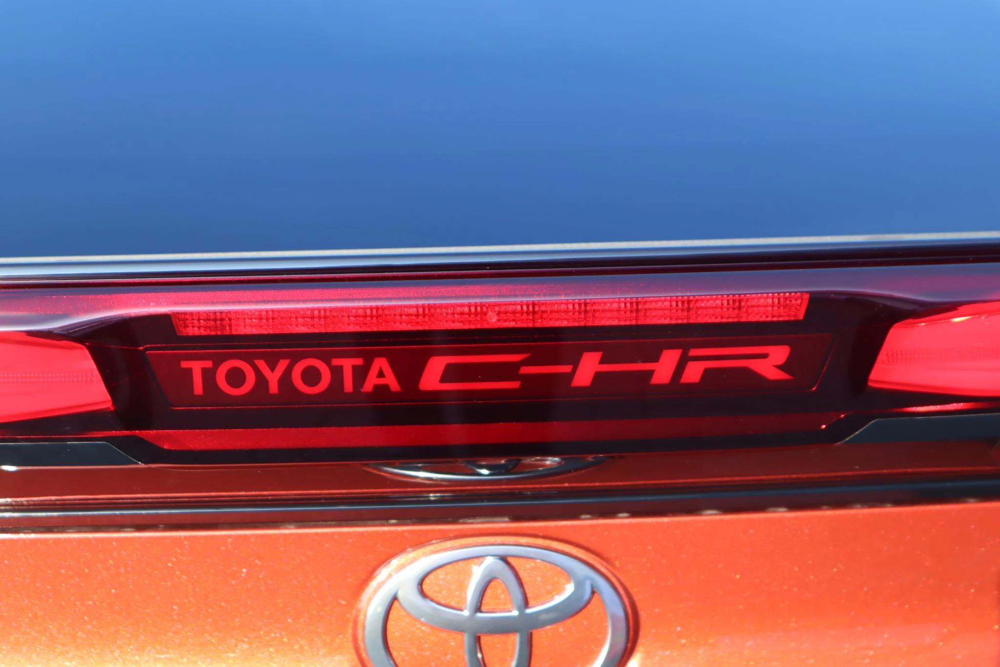 Hoofdafbeelding Toyota C-HR