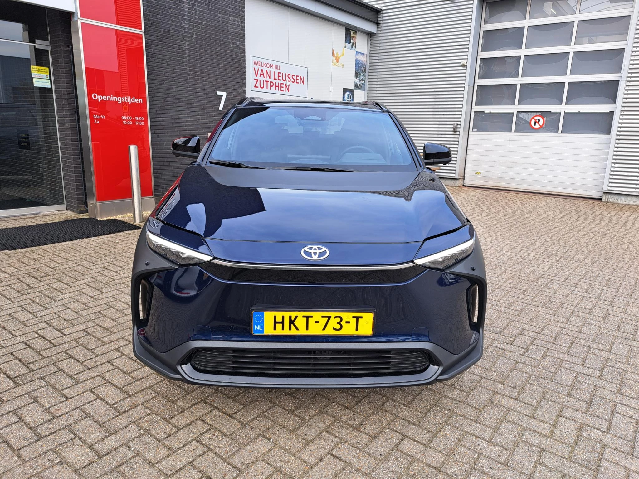 Hoofdafbeelding Toyota bZ4X