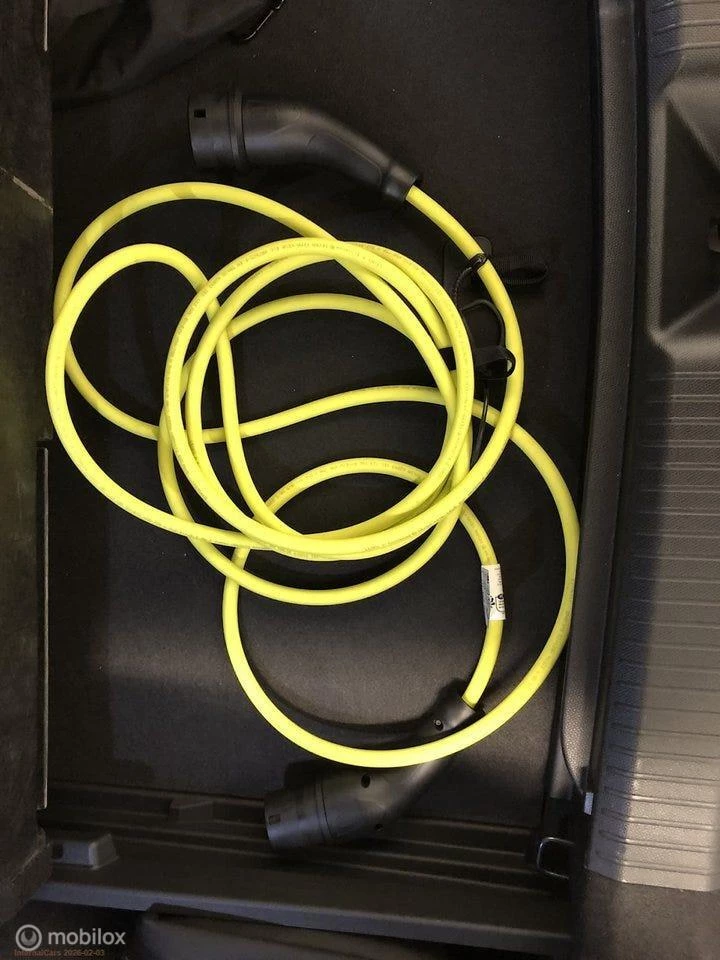 Hoofdafbeelding CUPRA Tavascan