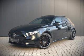 Mercedes-Benz A-Klasse 250 e AMG Line | Panoramadak | Stoelverwarming | Ambiance Verlichting | Trekhaak | Navigatie | Apple Carplay | Keyless | LED | Leer | DAB