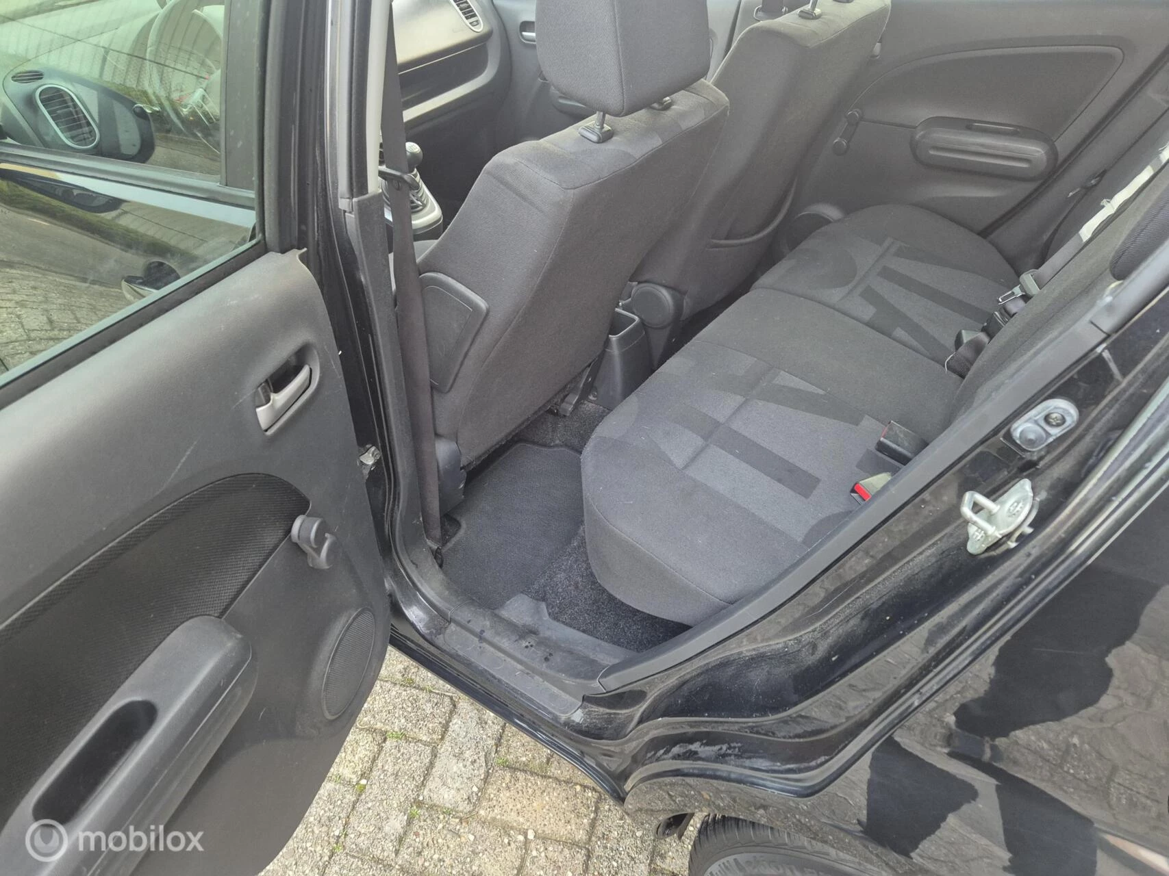 Hoofdafbeelding Opel Agila