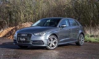 Audi A3 Sportback 1.4 e-tron PHEV Attraction Pro Line plus CARPLAY / CRUISE CONTROLE / STOELVERWARMING / PANORAMA DAK