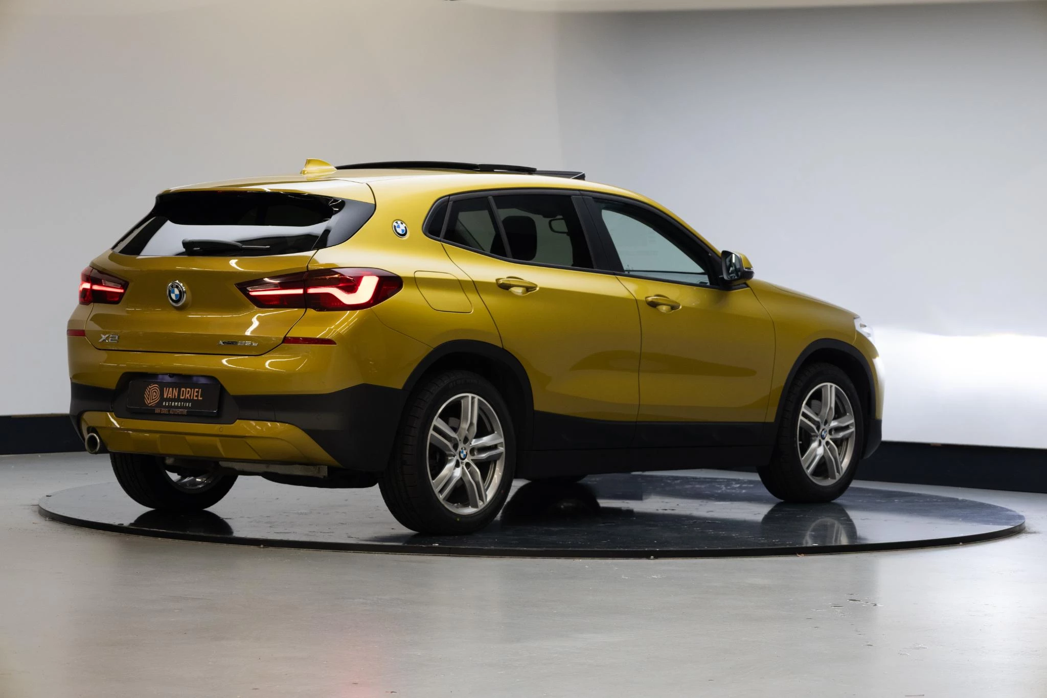Hoofdafbeelding BMW X2