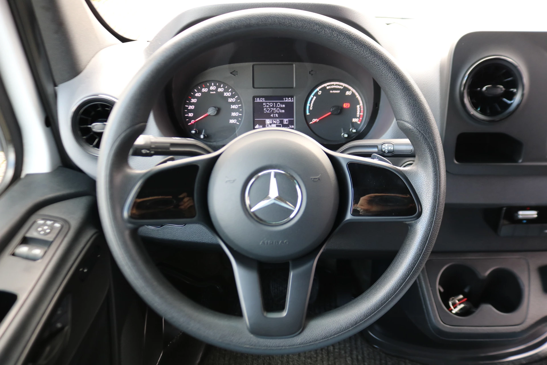 Hoofdafbeelding Mercedes-Benz eSprinter